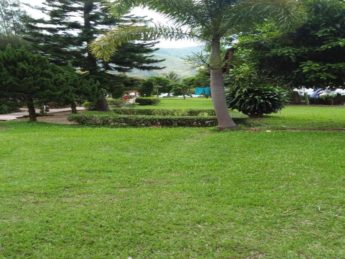 Roman Sinasi Hotel Tongging Exterior photo