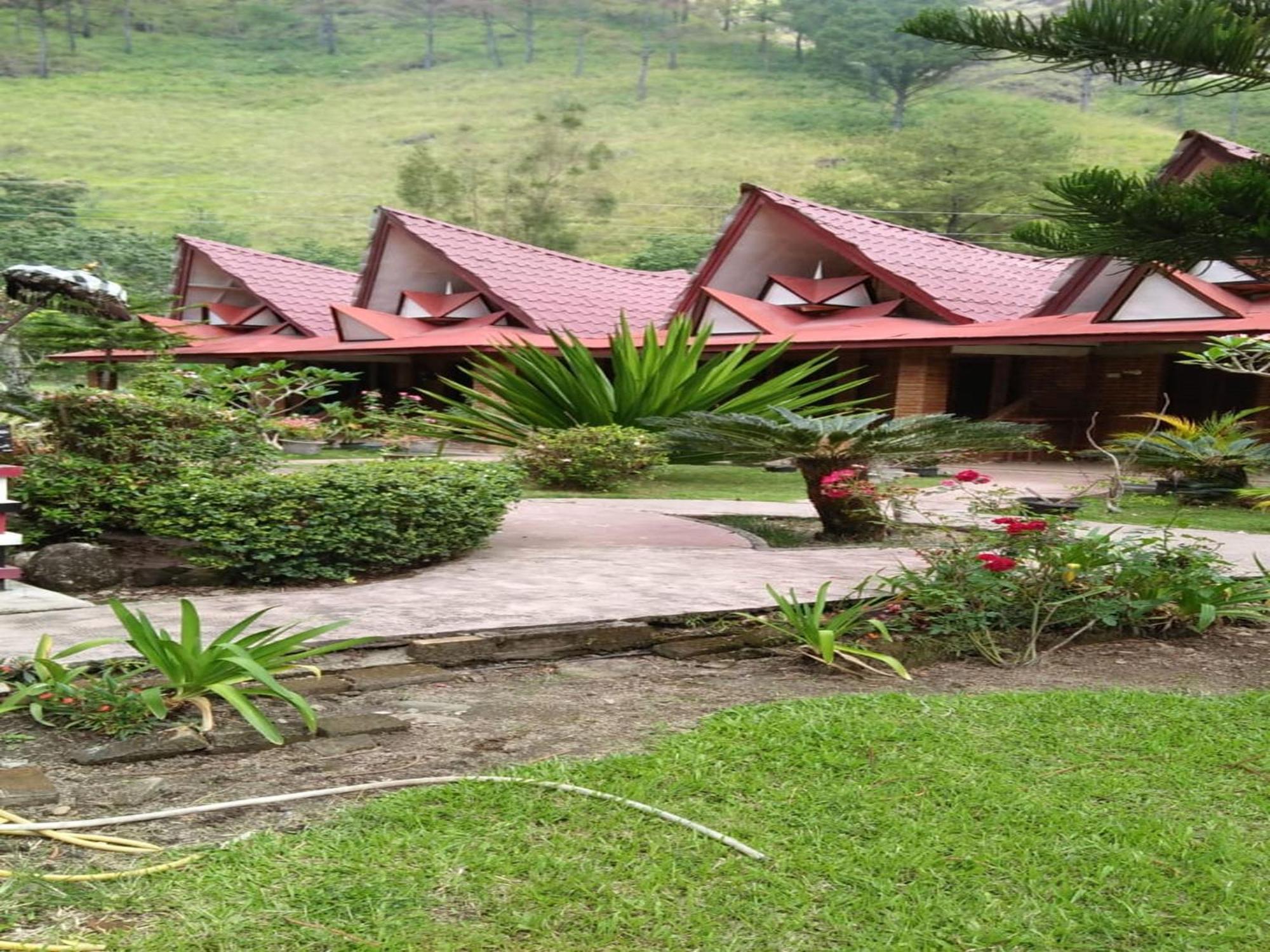Roman Sinasi Hotel Tongging Exterior photo